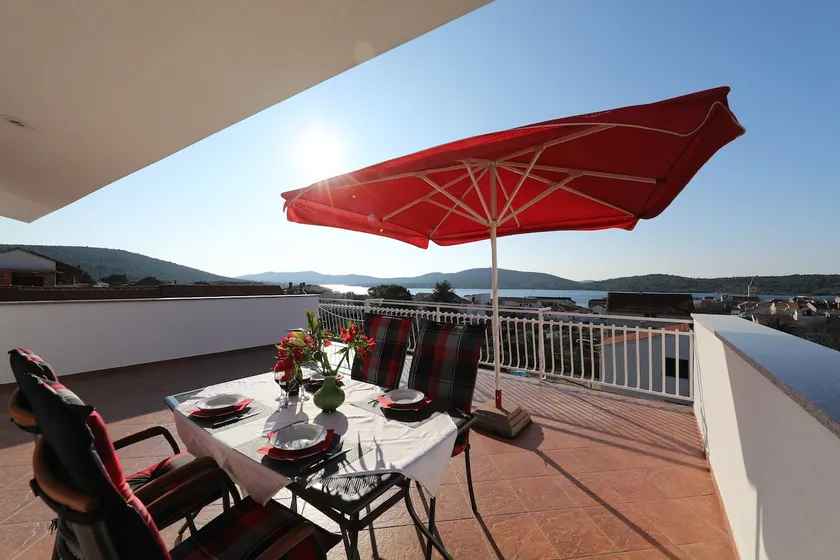 Terrace paradise - Image 1