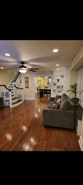 Your Home Away from Home for FIFA! 4400 sqft! - Image 1