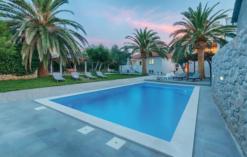 Holiday home Romarin - Image 1