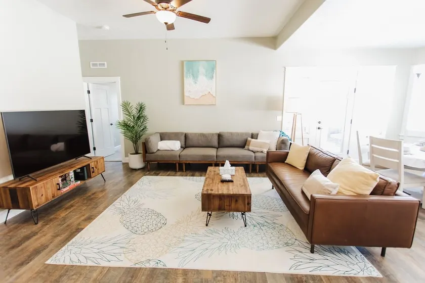 Bahama Breeze-Pool, Hot Tub & Amazing Game Room! - Image 1