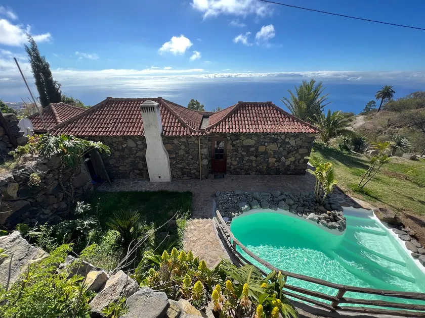 Villa Awara - Piscina privada - Private pool - by Rural La Palma - Image 1