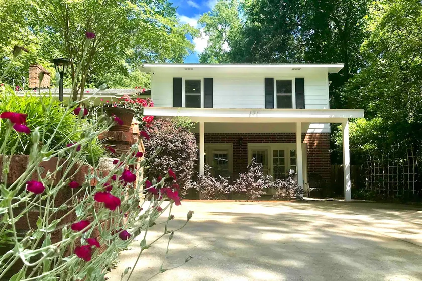 Briarcliff Garden Guest Suite - Image 1