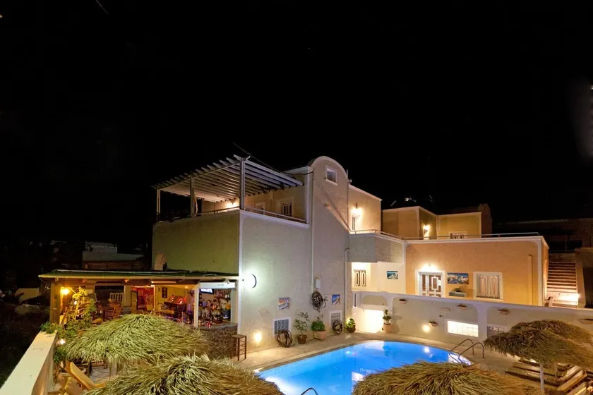 Sellada Apartments - Image 1