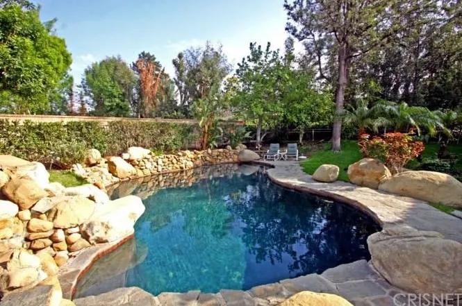 Amazing private guest suite w /pool in Chatsworth - Image 1