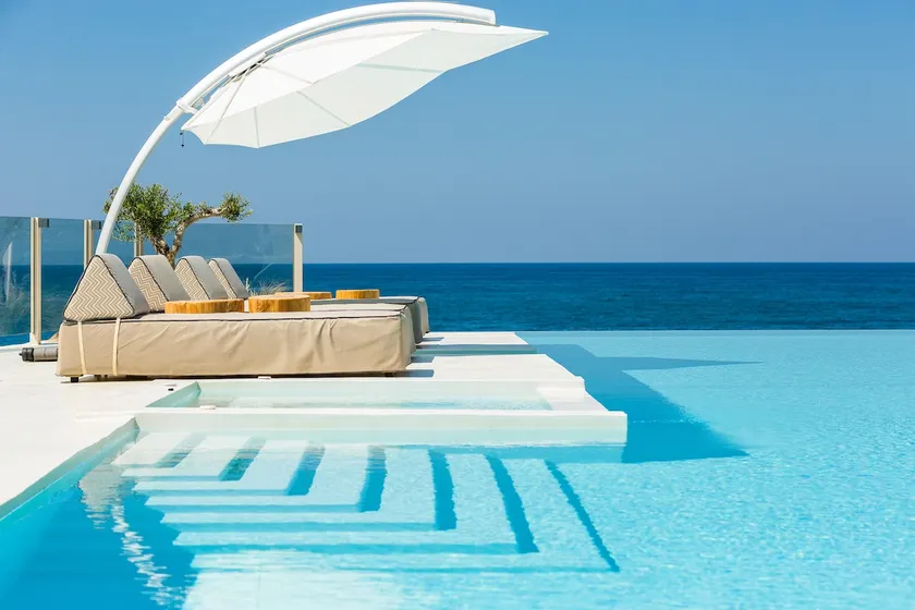 La Casa di Mare, Luxury Beach Front Villa with Private Pool, Whirlpools & Sauna, By ThinkVilla - Image 1