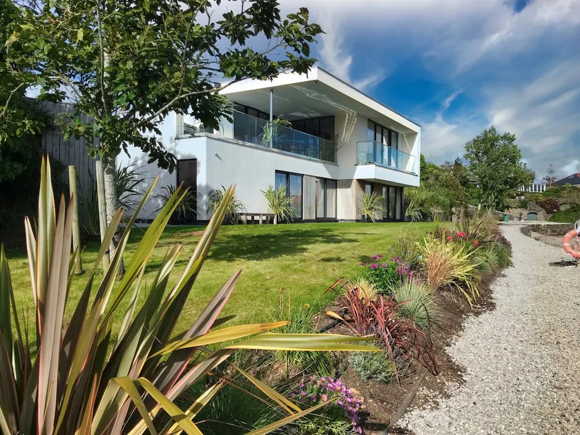 Ancarva - Contemporary Waterside Holiday Retreat - Image 1