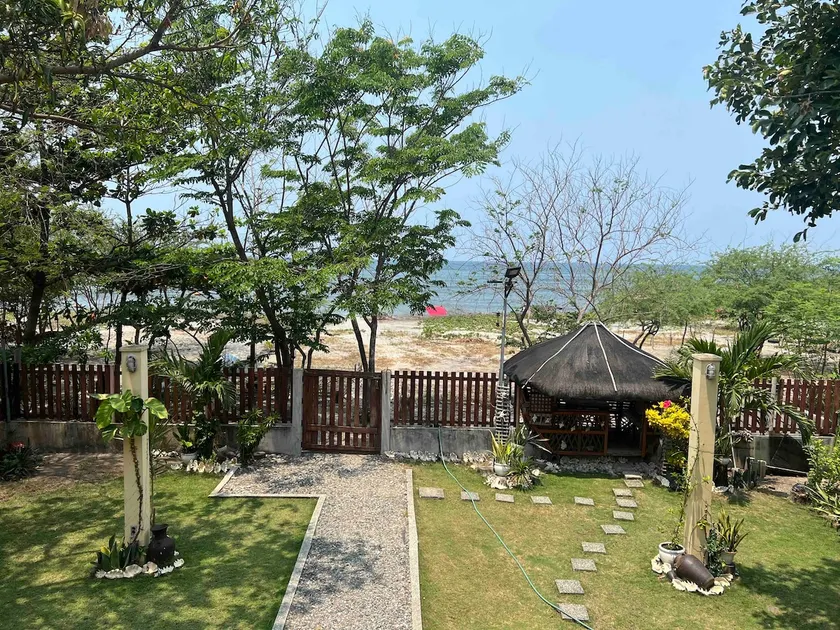 Elyu Beach Front Villa - Image 1