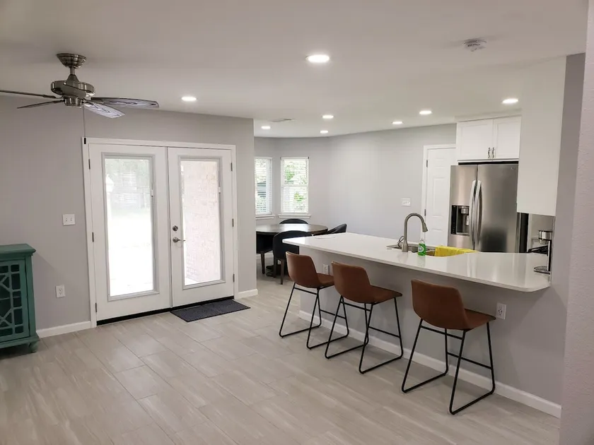 Clean and private home near DFW attractions. - Image 1