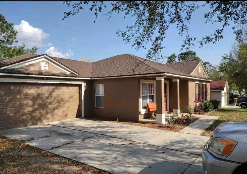 Private In-Law Suite. House in Hills. BIKE Trail - Image 1