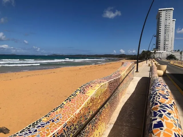 5 minutes from Luquillo Beach! Fully stocked kitchen and bbq grill - Image 1