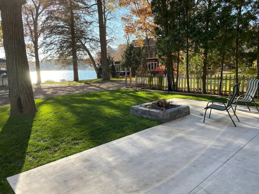 Barlow Lake House - Heat/AC, Gas Grill, Fire pit - Image 1