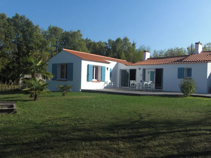 Beautiful typical Vendee house on the beachfront - Image 1