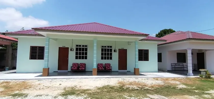 Hajjah Homestay (tripled) - Image 1