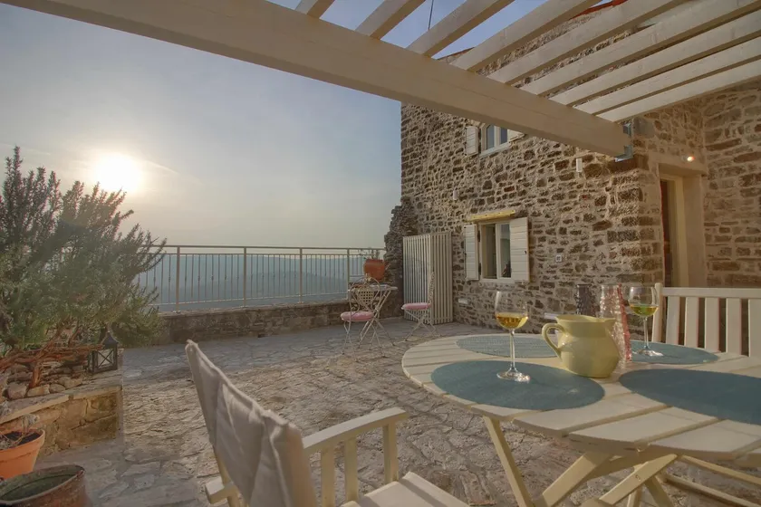 Casa ADORA - stone house with a spectacular view - Image 1
