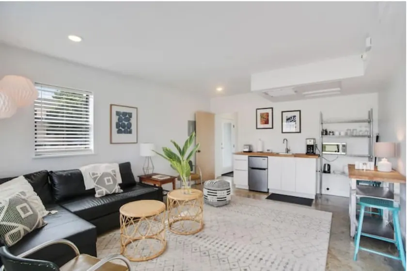 Steps to Audubon Park | Quiet+Modern | Black Pearl - Image 1