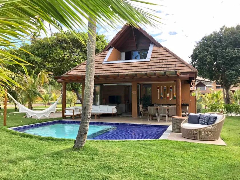 Beachfront Bungalow, unique with 5/4, Eco Resort - Image 1