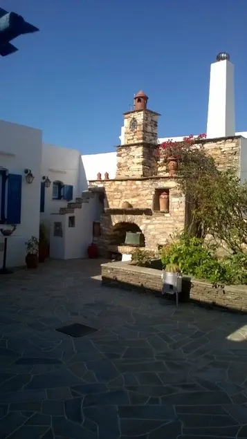 Apartment in the center of Artemonas, Sifnos - Image 1