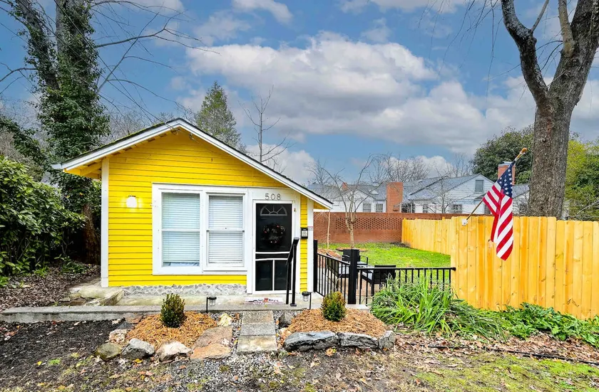 Buttercup Cottage near downtown - Image 1
