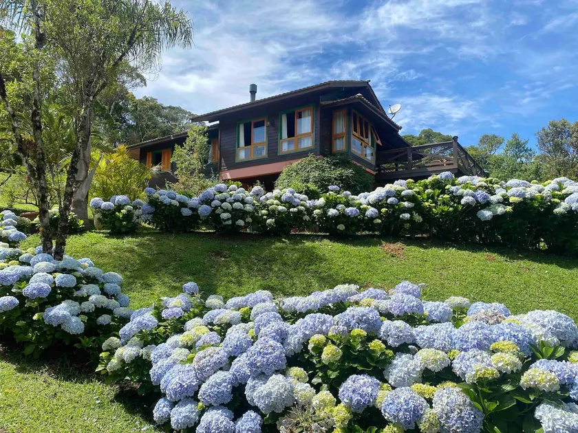 Country House in Rancho Queimado - Image 1