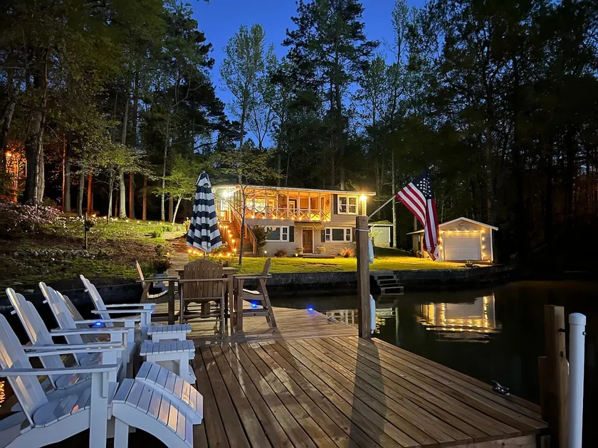 Peaceful vacation very close to The Landing!! - Image 1