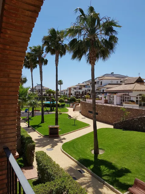 Cozy apartment in luxury resort 5' from the beach - Image 1