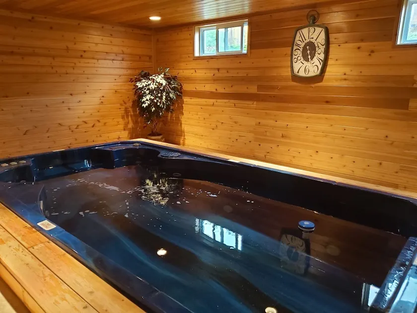 Trails End Spa Retreat - Image 1