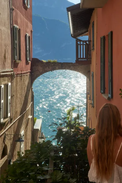 Casa di Mezzo "Historic centre of VARENNA" Lake Como - Image 1