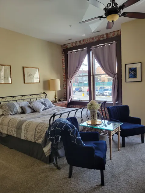 Cozy Castlerock Suite 106 - Image 1