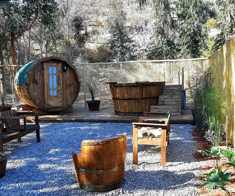 Cabin, hot tub, sauna, stove. - Image 1