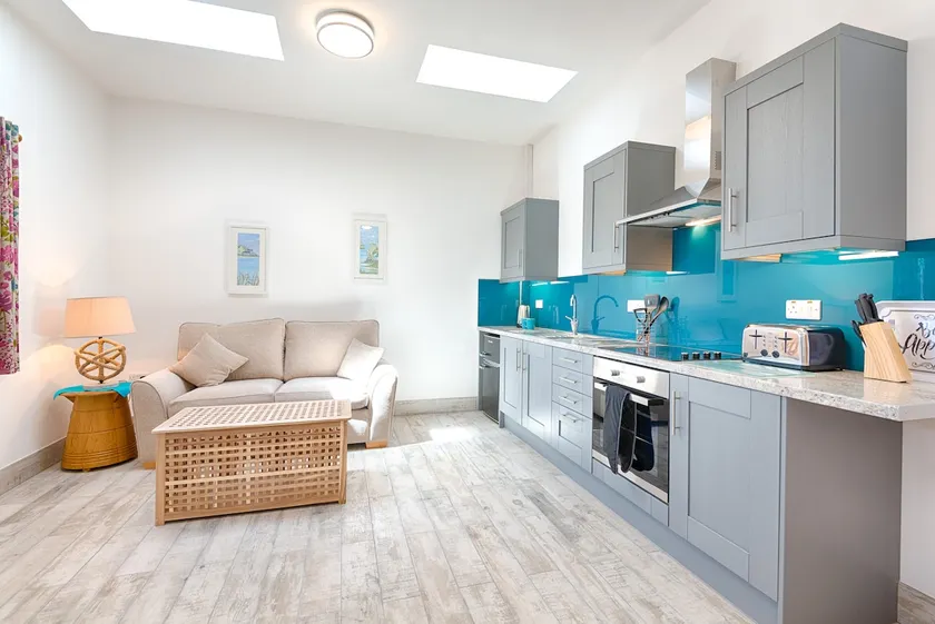 Skomer Sea View Cottage with Hot Tub- Dog Friendly - Image 1