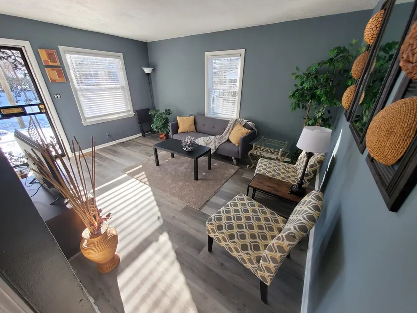 Cheerful Home*Close to Churchill dw,city,airport! - Image 1