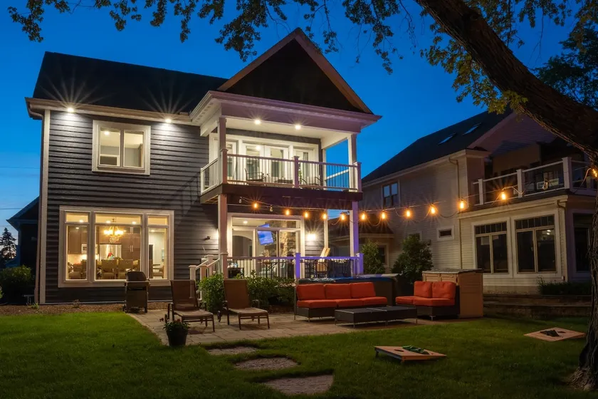 Blue Chair Retreat -New Lakefront Home - Image 1