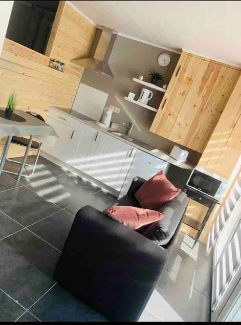 Entire place 1 with private entrance in Wavre - Image 1