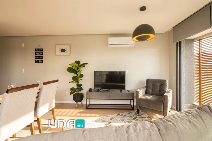 View of Una Park + garage - Image 1