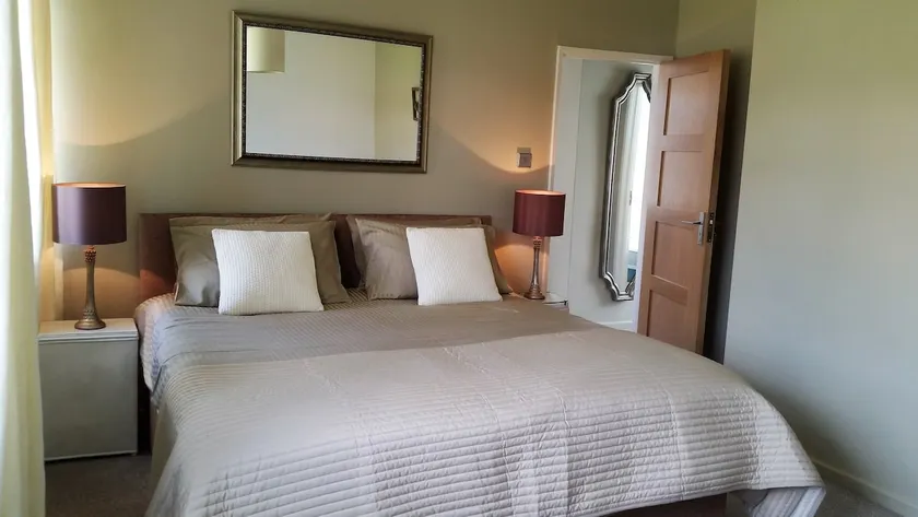Woldsend a Cotswold escape (Sleeps 9 adults) - Image 1