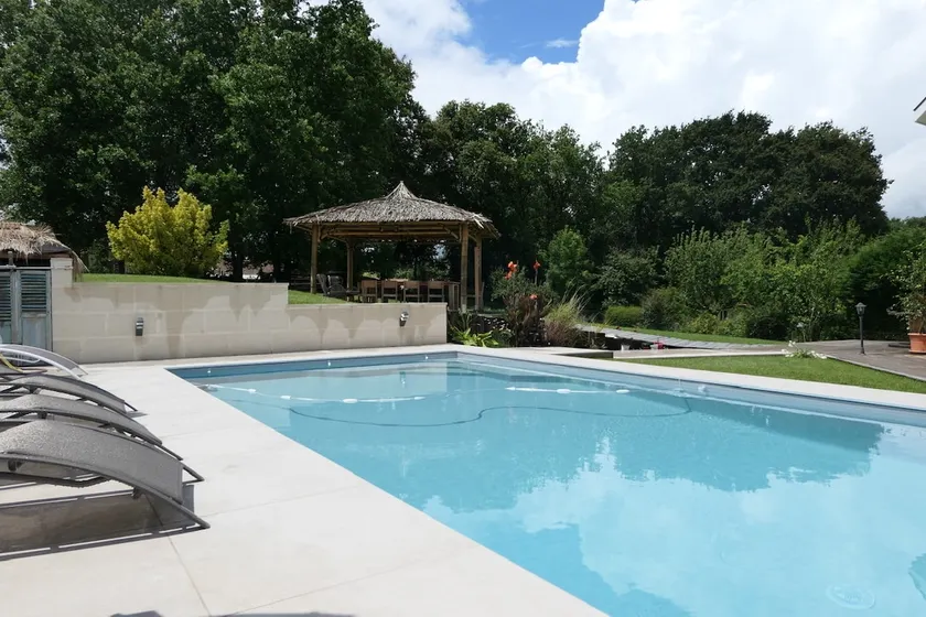 Villa Alba. Piscine grand jardin Hauts de Bordeaux - Image 1