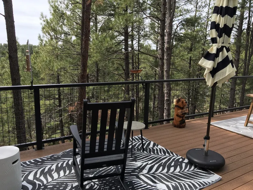 Stunning View! Nest atop the Ponderosa Pines! - Image 1