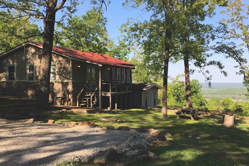 Hill House - Image 1