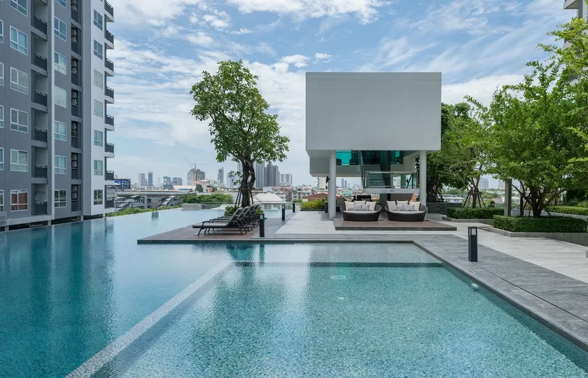 Bangkok Gastronomic Adventure-Pool & Metro - Image 1