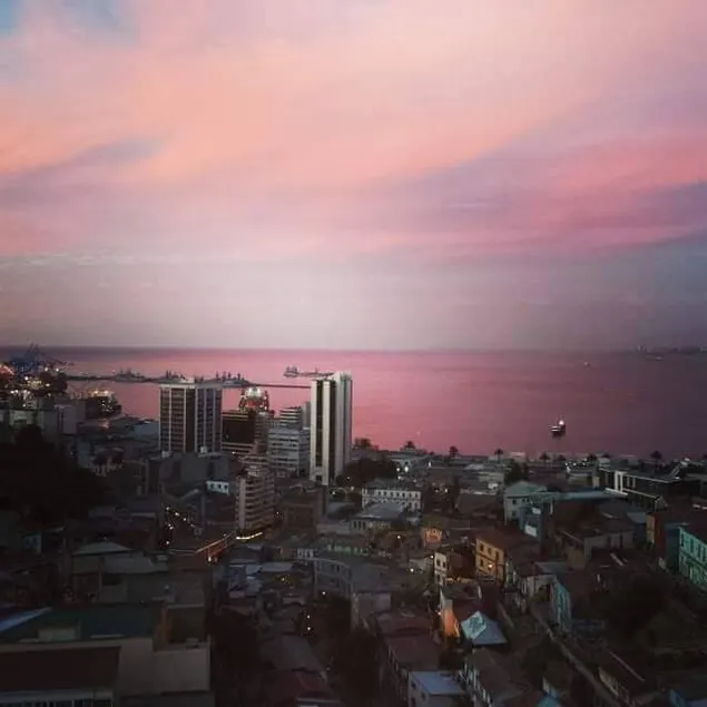 Spectacular panoramic view with parking - Image 1