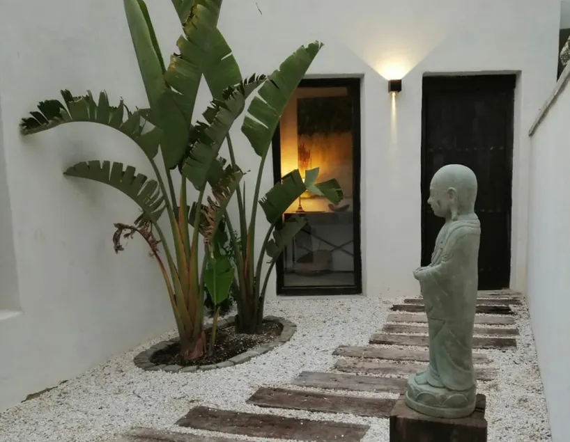 2 doble beds, pool, garden, BBQ 25 min to ETH - Image 1