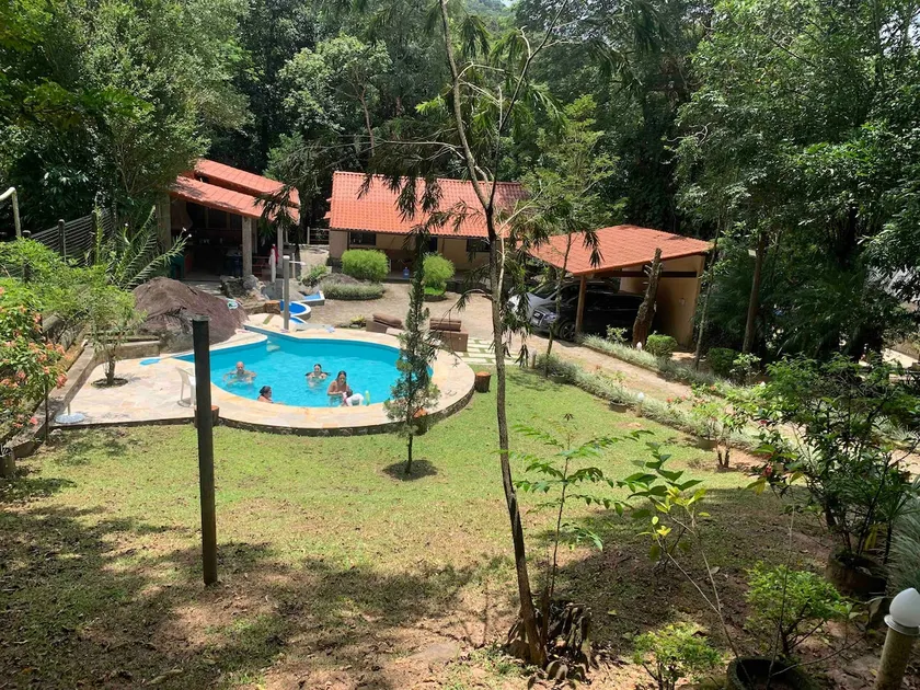 Mountain house with swimming pool and private waterfall - Image 1