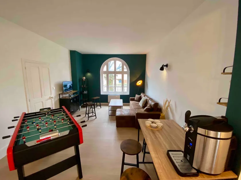 Large townhouse ideal for getting together - Image 1
