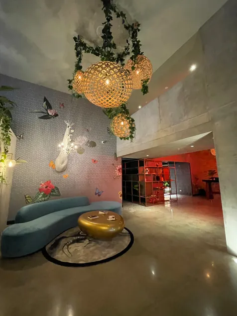 Secrt Jungle in the Heart of the City - Image 1