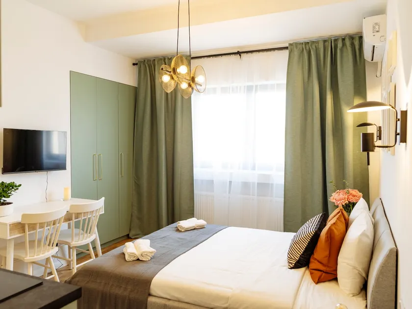 Beautiful Modern Studio - Cismigiu Park - Netflix - Image 1