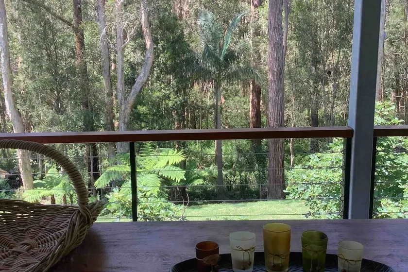 Kates Place - spacious clean + green - Image 1