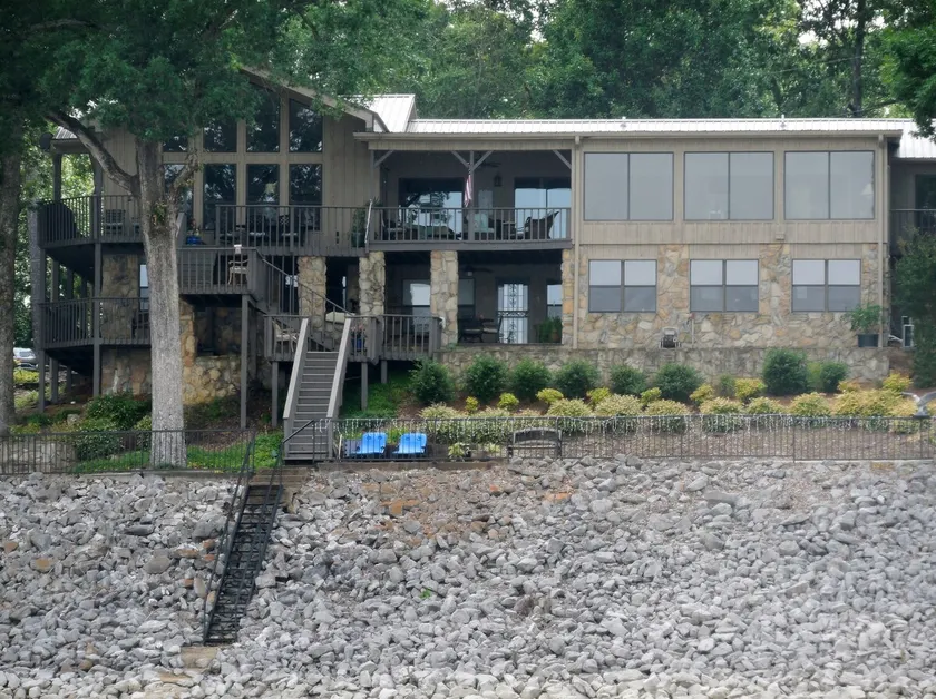Enid Lake Waterfront Cabin- Point Pleasant - Image 1