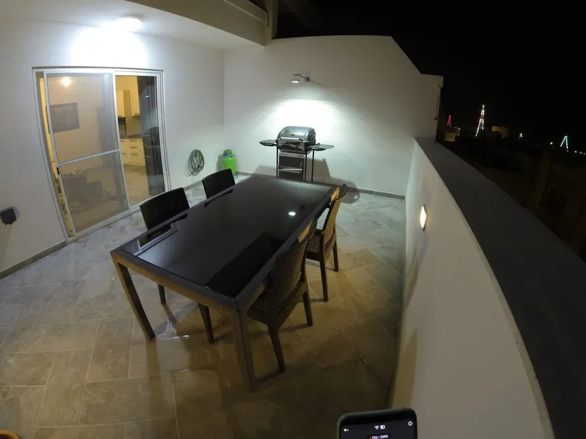 Stunning Penthouse. Fully A/C 95sqm one bedroom - Image 1