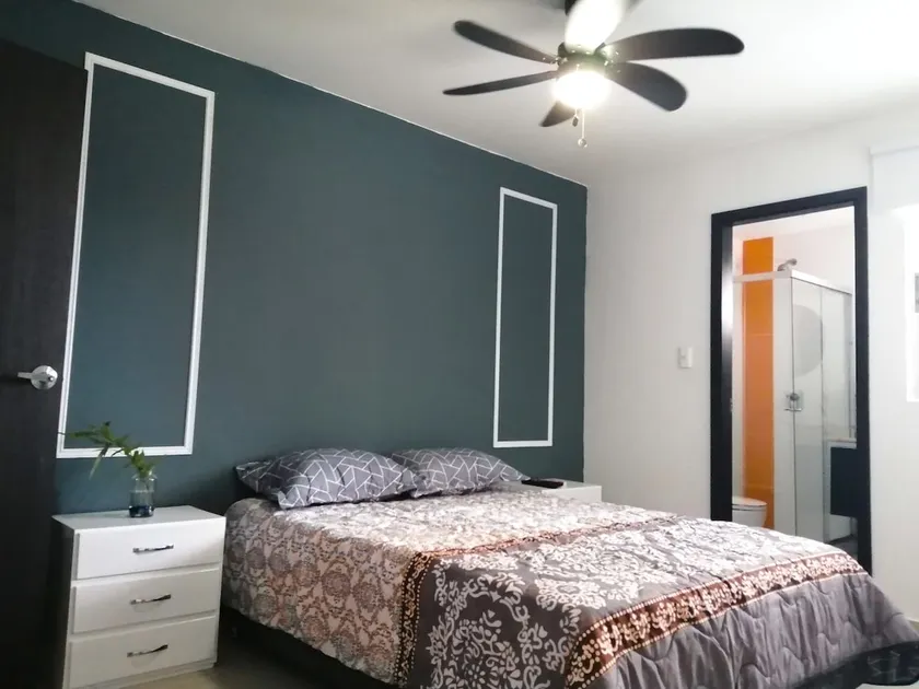 Suite with Air Conditioning, Smart TV and Hot Water - Image 1