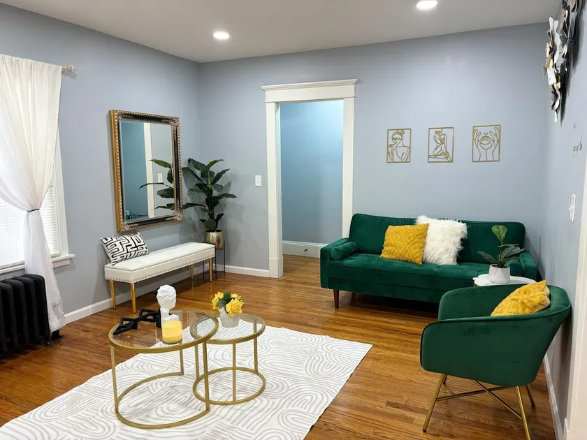 Quiet 2 Bedroom - near Big E, Massmutual, Six Flag - Image 1